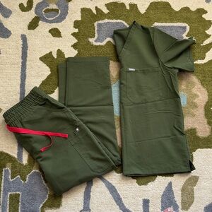 FIGS moss Green Scrub Set with Red Drawstring